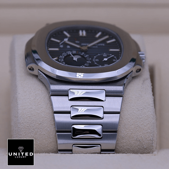 Patek Philippe 5712/1A Moon Phase Replica 8 Patek Philippe Nautilus Steel Blue Dial Moon Phase 57121A-001 Replica in the stand