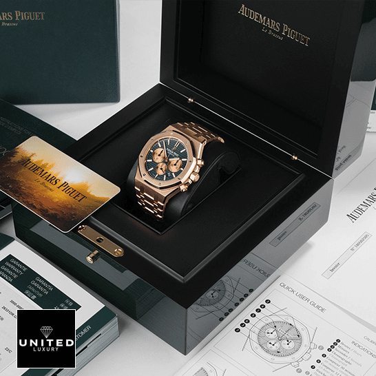Royal Oak Blue Replica 1 Audemars Piguet Royal Oak Blue Dial Replica in the ap box