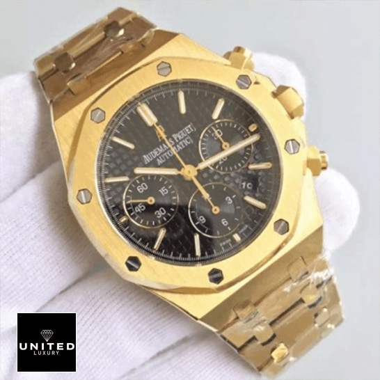 Audemars Piguet Royal Oak Chronograph 26320 Replica 1 Audemars Piguet Royal Oak Black Dial Replica on the white glove hand