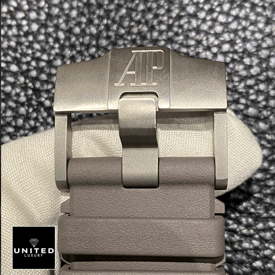 AP Schumacher Titanium Replica 2 Audemars Piguet Royal Oak Grey Rubber Bracelet Replica steel clasp on the hand