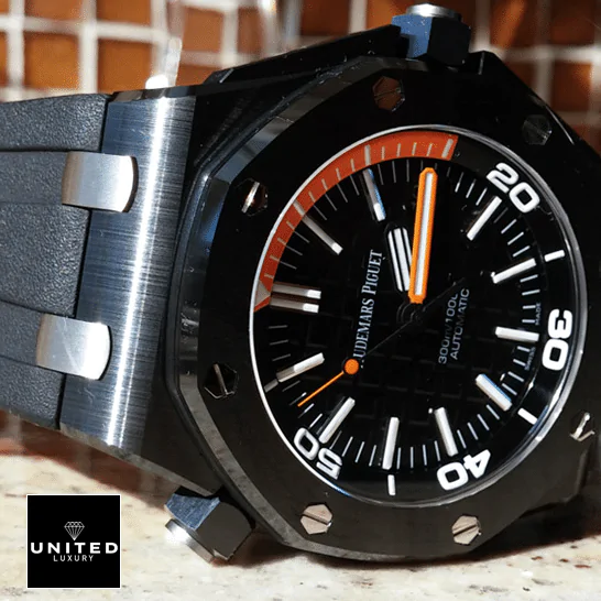 AP 15707CE Replica 1 audemarspiguet royaloakoffshore 15707CE.OO .A002CA.01 replica black