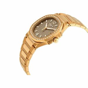 patek-philippe-nautilus-7010-1r-012-2-600x600