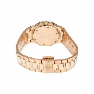patek-philippe-nautilus-7011-1r-010-1-600x600