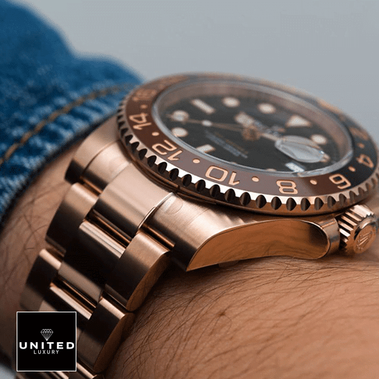 Rolex GMT-Master II 126715CHNR-0001 Rose Gold Automatic Black Dial Oyster Replica 2 Rolex GMT-Master II 126715CHNR-0001 Stainless Steel Rose Gold Case Replica on his arm
