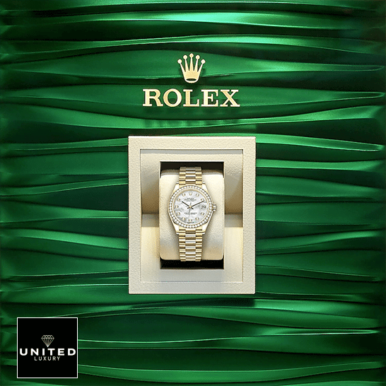 Rolex Datejust 178288 Gold Mother Of Pearl Dial Replica 2 Rolex Datejust Diamond Gold 178288-0001 Replica Green Wave Background