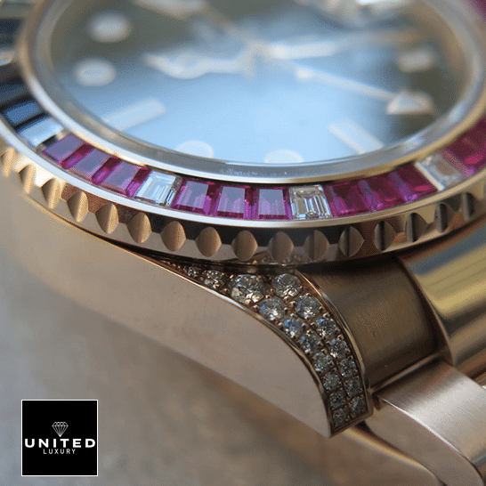 Rolex GMT-Master II 126755SARU Diamond Bezel Black Dial Replica 4 Rolex GMT-Master II 126755SARU Rose Gold Case with Diamond Replica